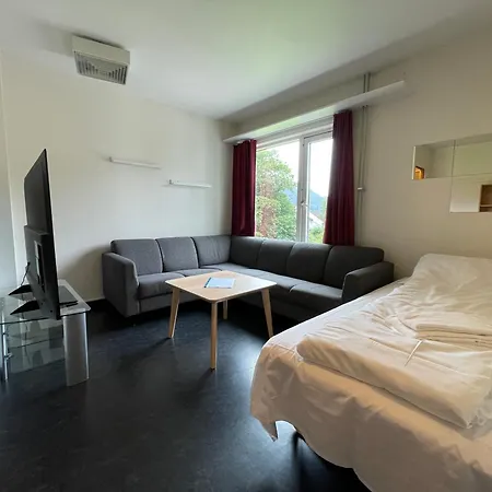 Sommarhotell Hostel Førde