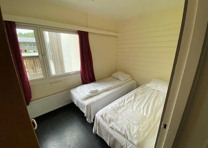 Sommarhotell * Førde