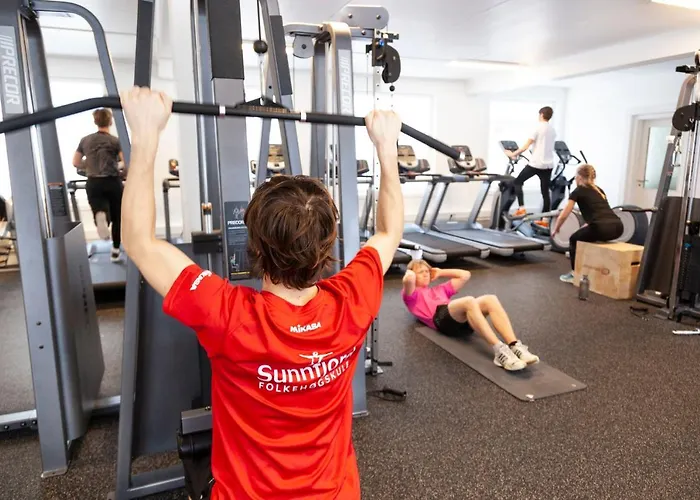 Sommarhotell * Førde